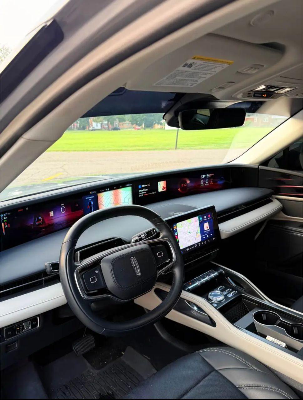 2024 Lincoln Nautilus Premiere Sport Utility 4D - Image 10