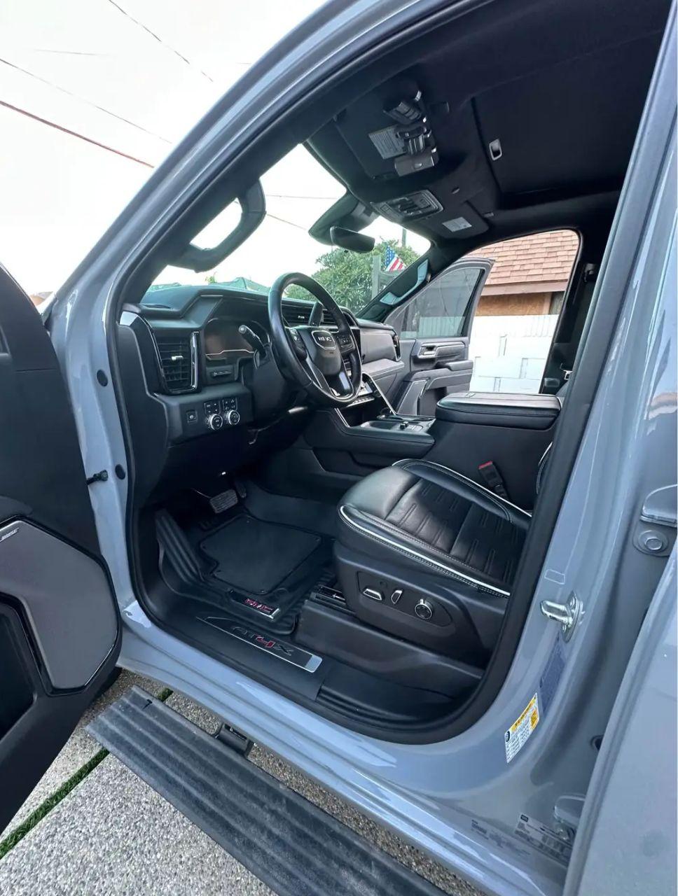 2024 GMC Sierra 2500 HD AT4X Crew Cab - Image 12