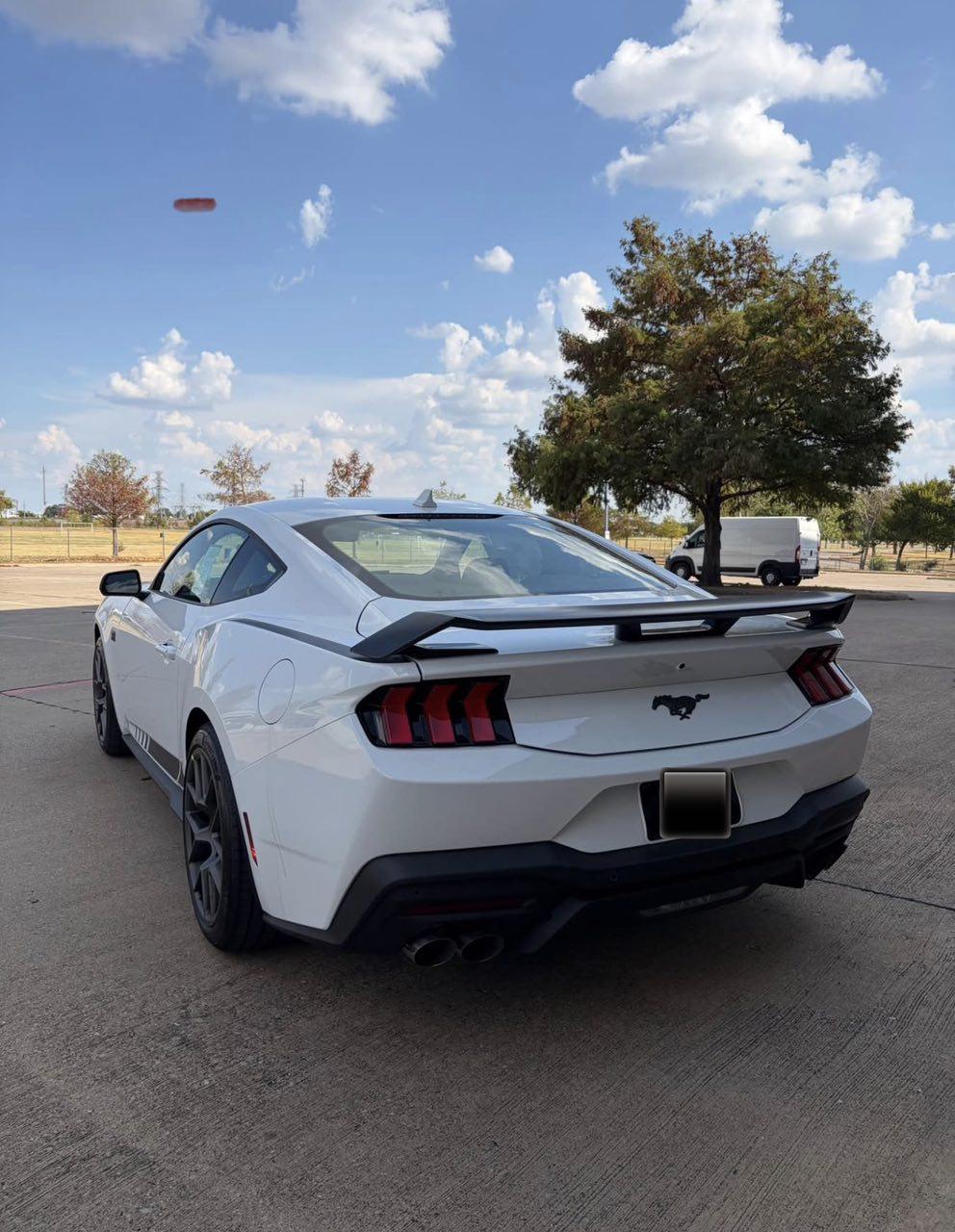 2026 FORD MUSTANG ECOBOOST PREMIUM - Image 9